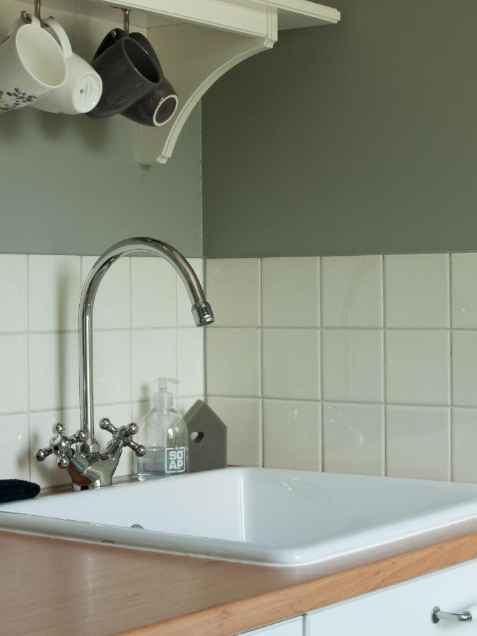 Bed & Breakfast De Schuur Inn Numansdorp Esterno foto